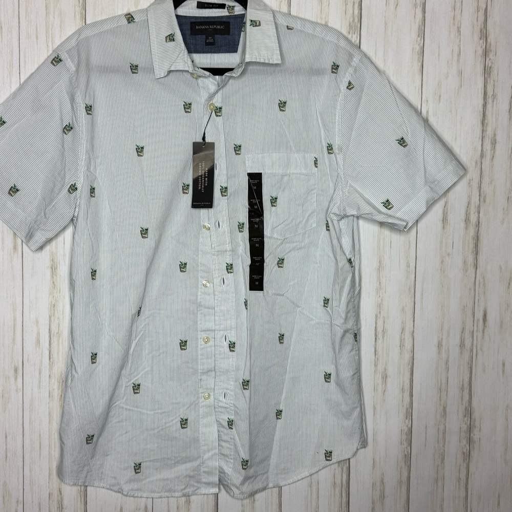 Banana Republic NWT 100% cotton Drink Embroidered Pattern Medium